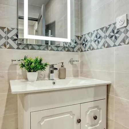 Apartamento 110m2- 3ch-clim-tres Spacieux Paris