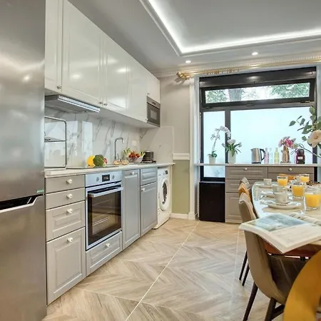 Apartment 110m2- 3ch-clim-tres Spacieux